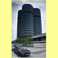 525eA-BMW-HQ.jpg