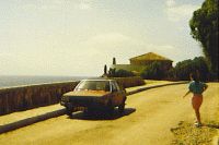 Audi 100 GL Spanien Haus